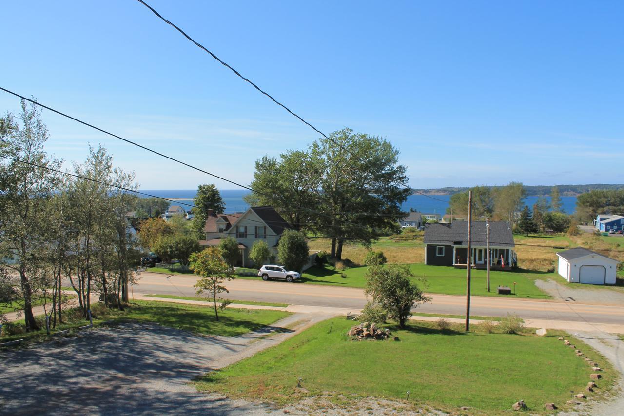 The Fiddle And The Sea Bed And Breakfast Port Hood Exterior photo