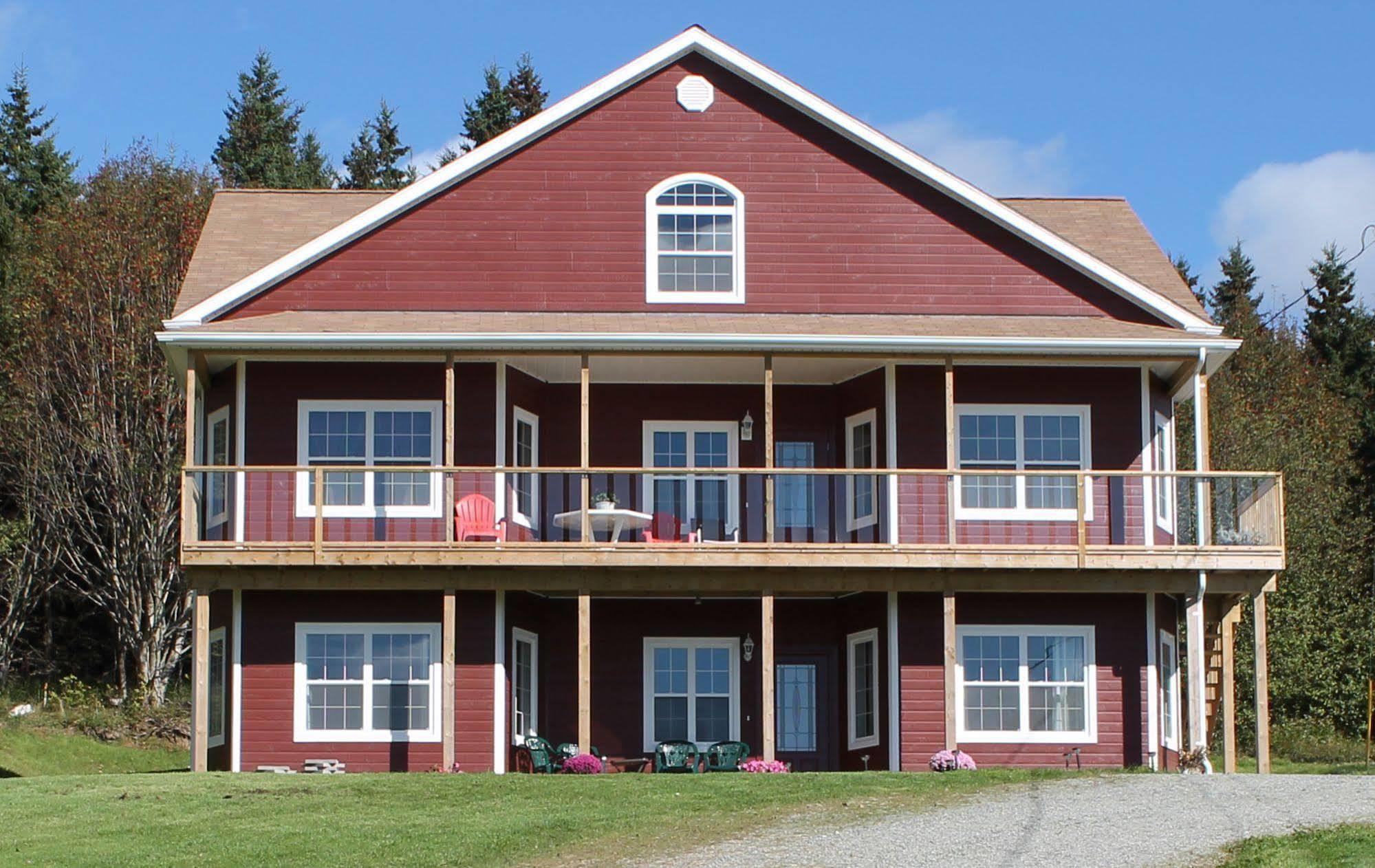 The Fiddle And The Sea Bed And Breakfast Port Hood Exterior photo
